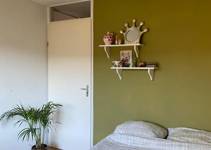 Great House For Two In 4*